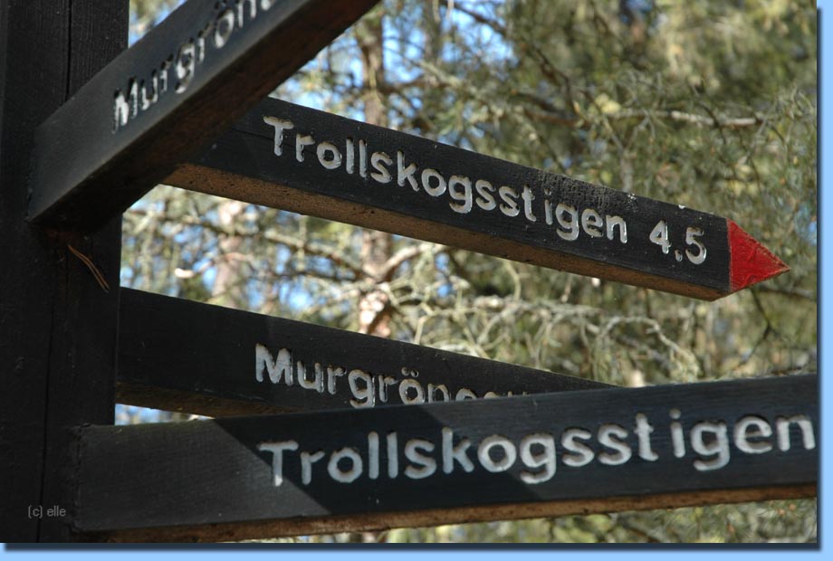 Wegweiser, Trollskogsstigen