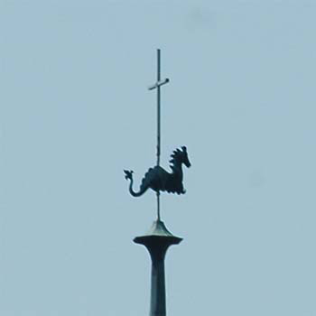 Kreuz und Drache; Drache
